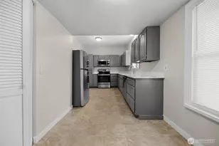 1925 Lombard Ave, Everett, WA 98201 - Photo 6