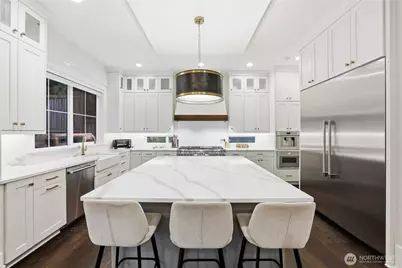 4716 48th Avenue NE, Seattle, WA 98105 - Photo 8