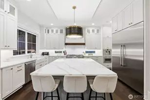 4716 48th Ave NE, Seattle, WA 98105 - Photo 8