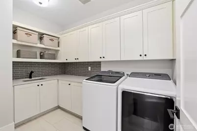 4716 48th Avenue NE, Seattle, WA 98105 - Photo 26