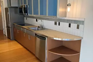 3104 Western Ave, Seattle, WA 98121 - Photo 8