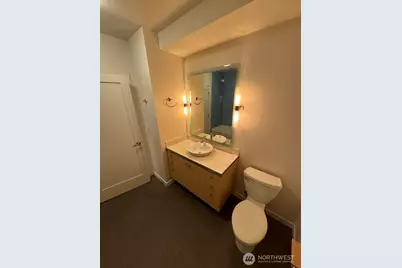 3104 Western Avenue #215, Seattle, WA 98121 - Photo 4