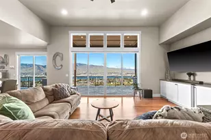 2910 N Baker Ave, East Wenatchee, WA 98802 - Photo 2