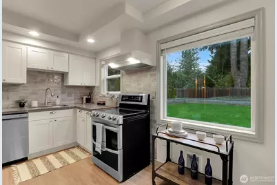 1021 Walnut Street, Edmonds, WA 98020 - Photo 4