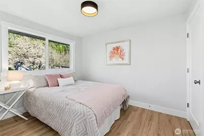 16326 Lake Hills Boulevard, Bellevue, WA 98008 - Photo 16