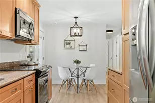 16326 Lake Hills Blvd, Bellevue, WA 98008 - Photo 14