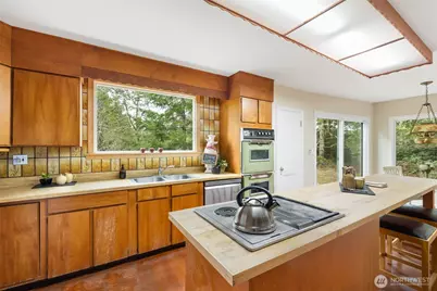 9520 Dishman Road NW, Bremerton, WA 98312 - Photo 14