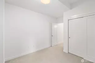 4801 Dayton Ave N, Seattle, WA 98103 - Photo 18