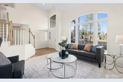 2406 237th Court NE, Sammamish, WA 98074 - Photo 4