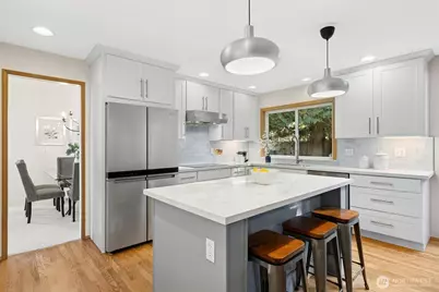 2406 237th Court NE, Sammamish, WA 98074 - Photo 8