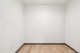 11903 NE 128th St, Kirkland, WA 98034 - Photo 14