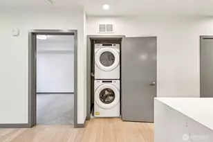 11903 NE 128th St, Kirkland, WA 98034 - Photo 18