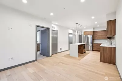 11903 NE 128th Street #320, Kirkland, WA 98034 - Photo 10