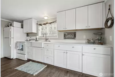 65 Chickamin Avenue, Hoquiam, WA 98550 - Photo 10