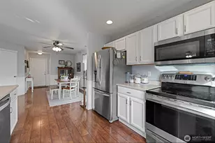 17619 Silver Creek Ave E, Puyallup, WA 98375 - Photo 10