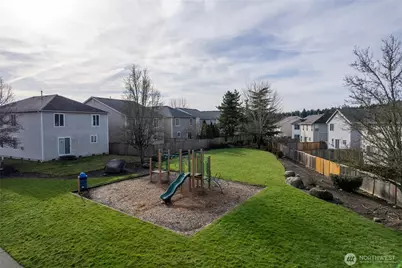 17619 Silver Creek Avenue E, Puyallup, WA 98375 - Photo 32