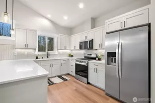 3993 Gentlebrook Ln, Bellingham, WA 98226 - Photo 6