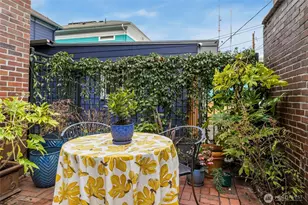 1120 17th Ave, Seattle, WA 98122 - Photo 10