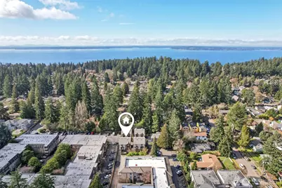 13435 Greenwood Avenue N #E, Seattle, WA 98133 - Photo 24