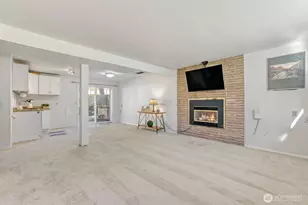 23312 44th Ave W, Mountlake Terrace, WA 98043 - Photo 18