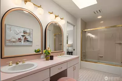 13214 180th Avenue NE, Redmond, WA 98052 - Photo 10