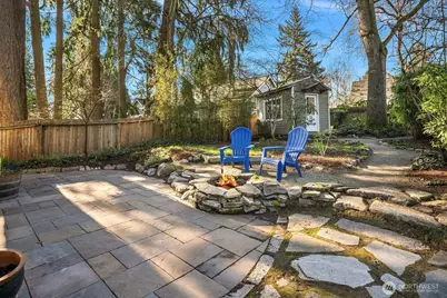 14333 Dayton Avenue N, Seattle, WA 98133 - Photo 24