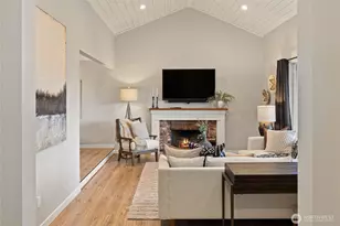 14607 SE 170th Pl, Renton, WA 98058 - Photo 8