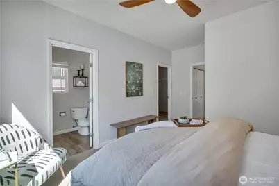 4478 248th Lane SE, Sammamish, WA 98029 - Photo 18