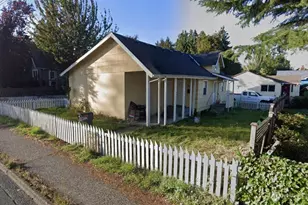 2406 11th St, Bremerton, WA 98312 - Photo 1