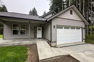 11813 Island Dr, Anderson Island, WA 98303 - Photo 1