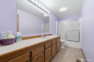 315 Taylor Ave NW, Renton, WA 98057 - Photo 18