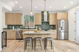 11741 23rd Pl NE, Seattle, WA 98125 - Photo 10