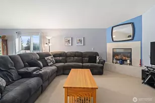 120 Skylark Ct, Allyn, WA 98524 - Photo 12