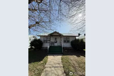 313 S Birch St, Omak, WA 98841 - Photo 1