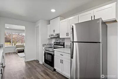 7424 S Puget Sound Avenue, Tacoma, WA 98409 - Photo 8