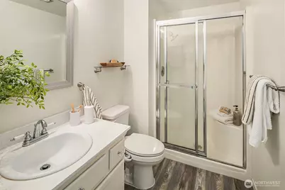 13726 NE 85th Street, Redmond, WA 98052 - Photo 10