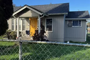 341 20th Ave, Longview, WA 98632 - Photo 1