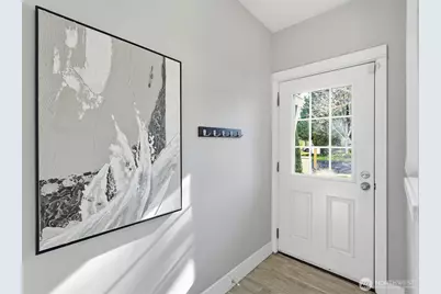 22672 NE Alder Crest Lane, Redmond, WA 98053 - Photo 2