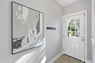 22672 NE Alder Crest Ln, Redmond, WA 98053 - Photo 2