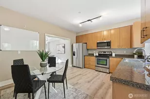 22672 NE Alder Crest Ln, Redmond, WA 98053 - Photo 12