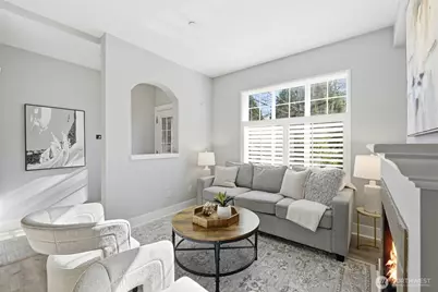 22672 NE Alder Crest Lane, Redmond, WA 98053 - Photo 4