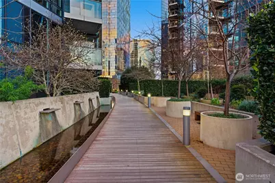 10700 NE 4th Street #1110, Bellevue, WA 98004 - Photo 24