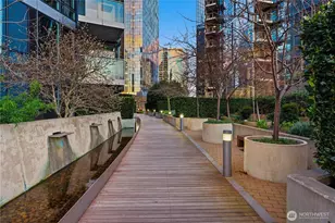 10700 NE 4th St, Bellevue, WA 98004 - Photo 24