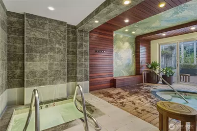 10700 NE 4th Street #1110, Bellevue, WA 98004 - Photo 32