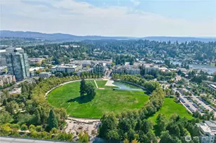 10700 NE 4th St, Bellevue, WA 98004 - Photo 22