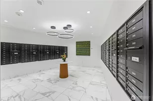 10700 NE 4th St, Bellevue, WA 98004 - Photo 38