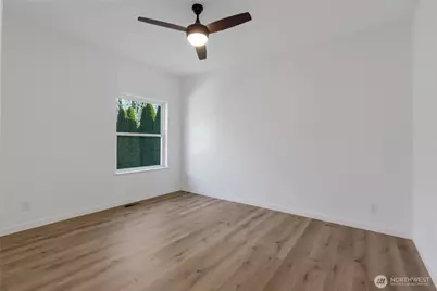 758 Tufts Avenue E, Port Orchard, WA 98366 - Photo 18