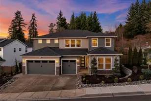 901 W Magnolia Loop, Washougal, WA 98671 - Photo 2