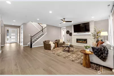 901 W Magnolia Loop, Washougal, WA 98671 - Photo 4