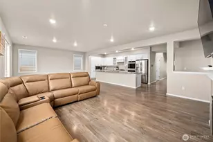 14962 Olympic Loop E, Bonney Lake, WA 98391 - Photo 14